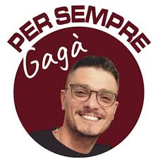 🪐Una torta galattica e con tanto glamour che mi ha portato nello spazio,  prima di ritornare coi piedi per terra qui nel mio laboratorio. Quanto mi  sono divertito a prepararla!