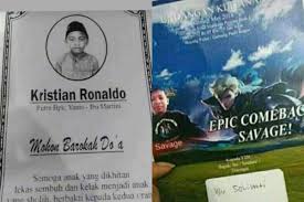Contoh undangan khitanan lipat 2 contoh undangan khitanan anak contoh undangan khitanan yang simple contoh undangan lamaran digital contoh undangan khitanan pake kopi contoh undangan khitanan resmi contoh undangan khitanan separasi contoh undangan khitanan lucu. 9 Desain Undangan Sunatan Paling Lucu Dan Bikin Ngakak