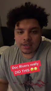 Shanobra Crews's Instagram, Twitter & Facebook