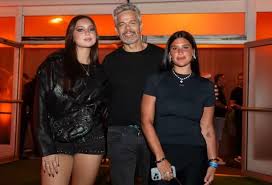 Arquivo de Filha de Otaviano Costa e Flávia Alessandra