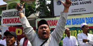 Tanjung duren barat iv/8 grogol,jakarta barat,,smk smk aa,jl. 5 Alasan Lucu Warga Lenteng Agung Demo Lurah Susan Merdeka Com