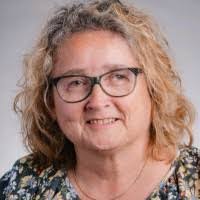 Jane Dyer's Instagram, Twitter & Facebook