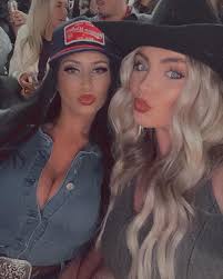 Reagan Scott (@scottreagann) • Instagram photos and videos