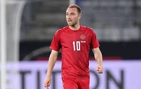Denmark midfielder christian eriksen was given chest compressions after collapsing on the field during a european championship game against finland. Frlky4qbkjk6am