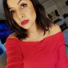 Vanessa Andrew in people