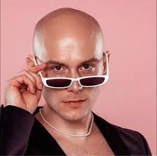 Steve Wickes's Instagram, Twitter & Facebook