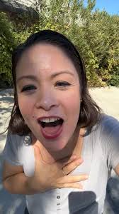 Iniguez Bakery & Deli 进行了直播。