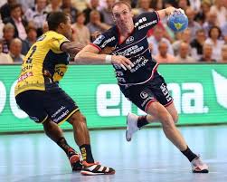 Wir freuen uns auf die neue saison und ab sofort gibt es auch das trikot für die kommende spielzeit. Handball Bilder In Den Kopfen Entstehen Lassen Pixum Super Cup Auch Via Audiodeskription Erlebbar
