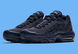 Nike Air Max 95 Midnight Navy 749766 407 Sneakernews Com Nike Air Max Nike Sneakers Women Nike Air Max 95