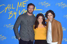  Bild Zu Armie Hammer Call Me By Your Name Vignette Magazine Armie Hammer Esther Garrel Timothee Chalamet Filmstarts De