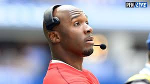 DeMeco Ryans' Salary, Net Worth, and Career Earnings: How Much Money Has  the Texans' Head Coach Made?