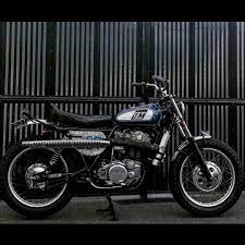 こないだコケてから左ハンドルに違和感 たぶん微妙に曲がった ハンドル交換やなぁ sr sr400 sr500 yamaha motorcycle 旧車バイク カスタムバイク スクランブラー