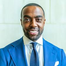 Gabriel Dutton's Instagram, Twitter & Facebook