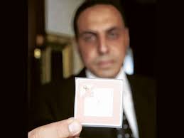 Smart chips deal death blow to certificate fraud