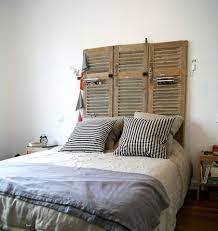 Tête de lit volets bois tête de lit volet persienne volet bois decor salon maison déco salon volets diy deco ameublement decoration mur tendance deco. Tete De Lit 15 Modeles A Faire Soi Meme Tete De Lit Facile Idee Tete De Lit Deco Tete De Lit