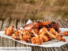 5 Astuces Geniales Pour Recycler Une Carcasse De Poulet En 2020 Recettes De Cuisine Poulet Cuisine
