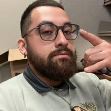 Gavin Sterling (@GavinGifts)