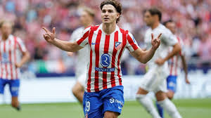 Julián Álvarez guía al Atlético en la goleada al Real Madrid