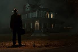 Este jueves el lanzamiento del tráiler de la tercera entrega cinematográfica de la saga el conjuro, causó sensación entre el público de la red, al prometer ser. Mki9nhior3atgm