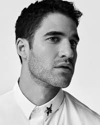 The photographer who took on darren criss' shoot for this new york times piece has now released several outtakes for your viewing pleasure! Schon 34 Darren Criss Schon Magazine