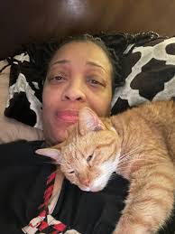 🥰🥰 She's all Girl 💖 Look how her hands are crossed. Her name is Hafsa 💝  Shes so laid backed 🤲🏽💪🏾 She turned 1 this past March. #mainecoon