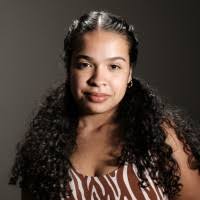 1000+ perfis com “Romualdo”