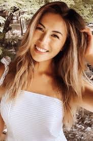 Jenna Halvorson's Instagram, Twitter & Facebook