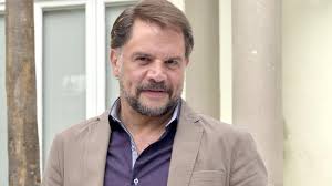 Hèctor parra (barcelona, 1976) quería ser pastor. I9i7zyjk 4nivm