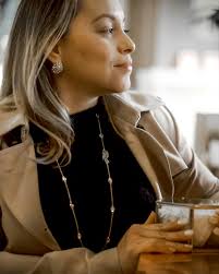 The Rose Maven just turned 5!!! Wow. I've heard it said a few times that a  good portion of small businesses won't make it past the first or second  year. Boy did