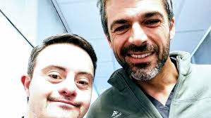 #docnelletuemani è la storia di andrea fanti, un uomo che perde la memoria dei suoi. Da Colleferro Alla Serie Tv Doc Nelle Tue Mani La Storia Di Massimo Ciccotti