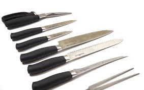 The information in this kitchen knife set review will help you identify what makes a great kitchen knife and help you narrow down the choices from the dozens of different kinds that are on the market today. Camp Chef All Purpose 9 Piece Professional Knife Set Walmart Canada