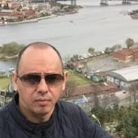 100+ profils pour “Alia”