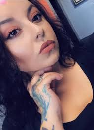 Hey everyone. This is my lil cousin 'Amy Cruz'. She's from Colorado and out  in Florida doing fed time. She's looking for friends to pass time and keep  her company. Get at