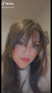 Alyssa Muniz's Instagram, Twitter & Facebook