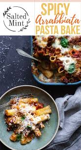 A Cheesy Spicy Tomato Pasta Bake Is The Perfect Cozy Weeknight Dinner Pasta Pastabake Healthyreci Pasta Dishes Yummy Pasta Recipes Easy Pasta Salad Recipe