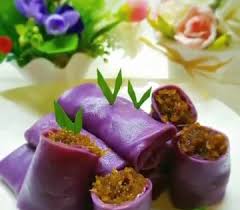 Kue dadar gulung isi kelapa yang paling nikmat dan mantap. 5 Variasi Dadar Gulung Dengan Citarasa Yang Berbeda Pergikuliner Com