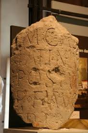 Indicateur D Autun Moulage D Un Fragment Les Noms Des Villes Sont Indiques Avec Les Distances En Milliers De Pas Qui Les Separe Avec Images Musee Merovingien Prehistoire