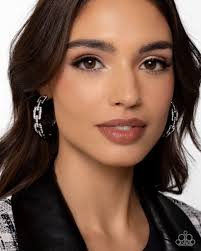 SNEAK PEEK: Encrusted with purple power, this charm elephant pendant packs  all the charisma. 🐘💜 #Purple #Necklace #PaparazziAccessories