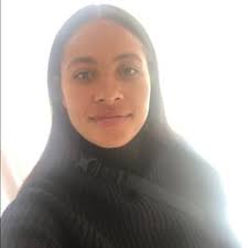 Faye Richards Senior Marketing Manager