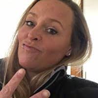 Kelli Perry's Instagram, Twitter & Facebook