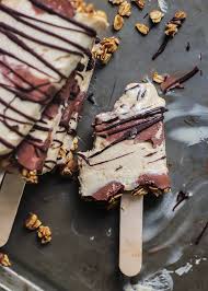 Peanut Butter Chocolate Greek Yogurt Popsicles Fit Mitten Kitchen Recipe Chocolate Greek Yogurt Greek Yogurt Popsicles Easy Peanut Butter