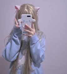 Discord is overrun with anime/videogame profile pictures. 77 Images About Pfps On We Heart It See More About Girl Aesthetic And Pfp