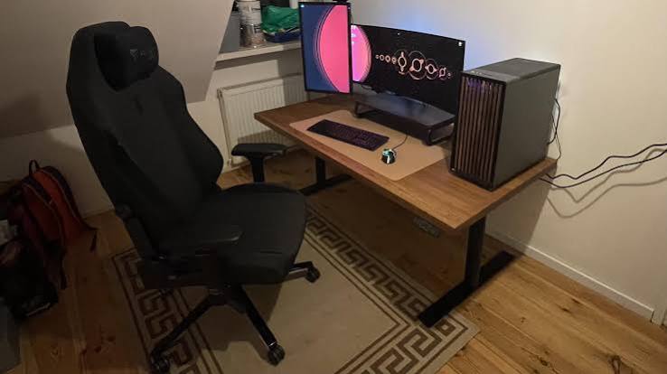 How much did you pay for your setup in total? : r/battlestations