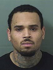 Браун выпустил свой дебютный альбом chris brown в конце 2005 в 16 лет. Chris Brown Wikipedia