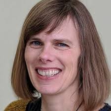 Community College Students in the Field: Successful Programs and Strategies 