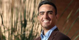 Alumni Showcase: Omar Romandia