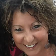 Gina Maiden (@DivaLashGirl)