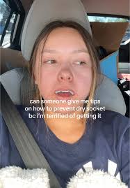 Wisdom Teeth Removal Tips to Avoid Dry Socket