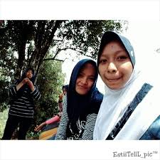 Arti 'masuk kandang kambing mengembik, masuk kandang kerbau menguak' di kamus besar bahasa indonesia (kbbi). Apa Arti Peribahasa Seperti Meniup Api Di Atas Api Masuk Sarang Harimau Masuk Kandang Kambing Brainly Co Id