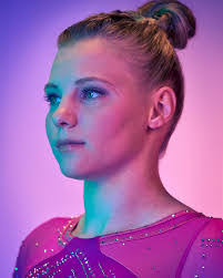 Ernest Oglesby's Instagram, Twitter & Facebook